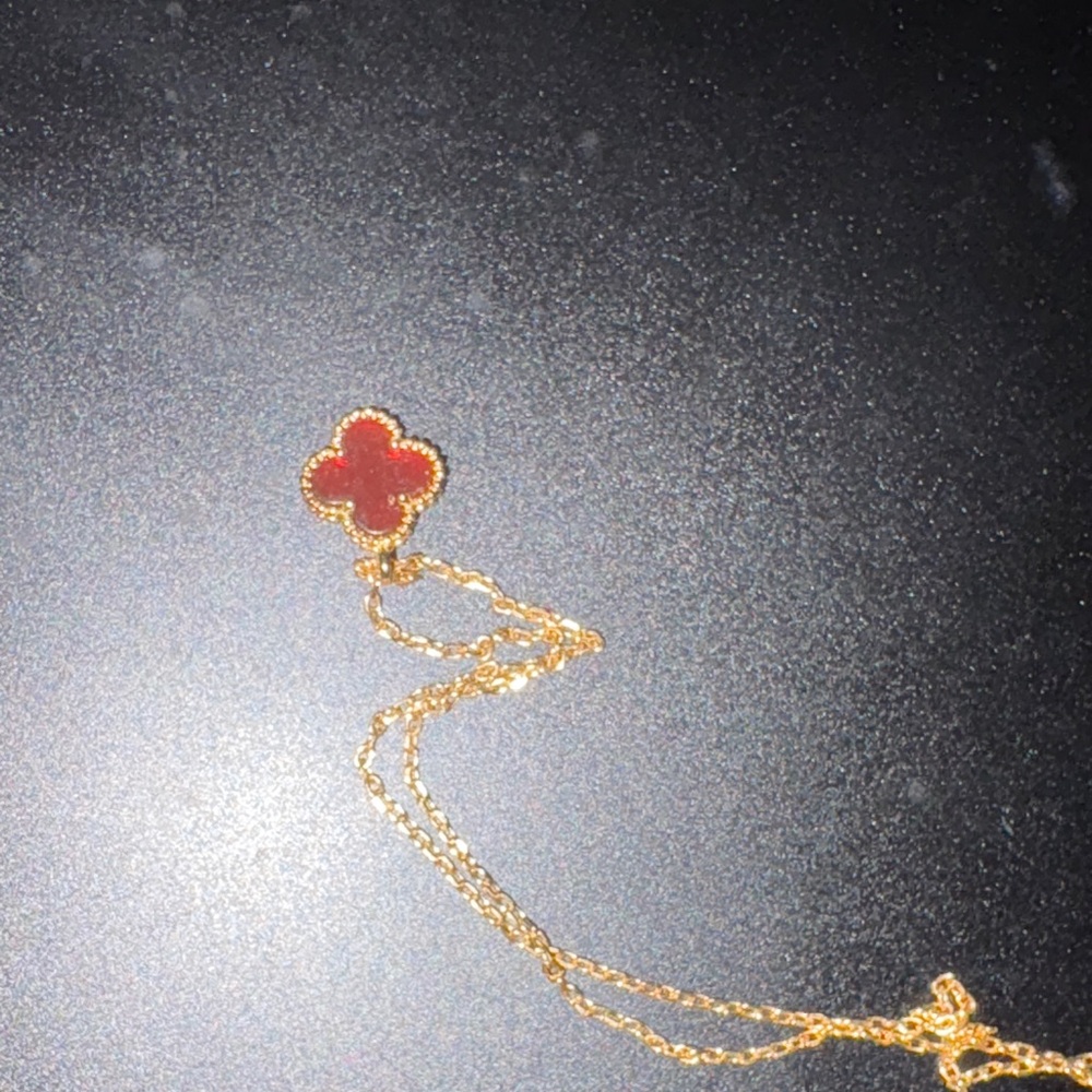 Elegant Gold and Red Clover Pendant Necklace